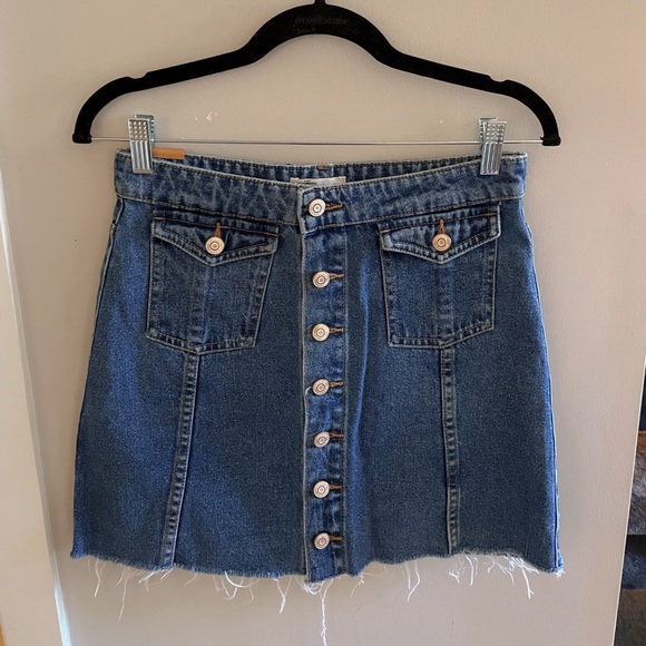 Zara Denim Mini Skirt - Picture 1 of 2